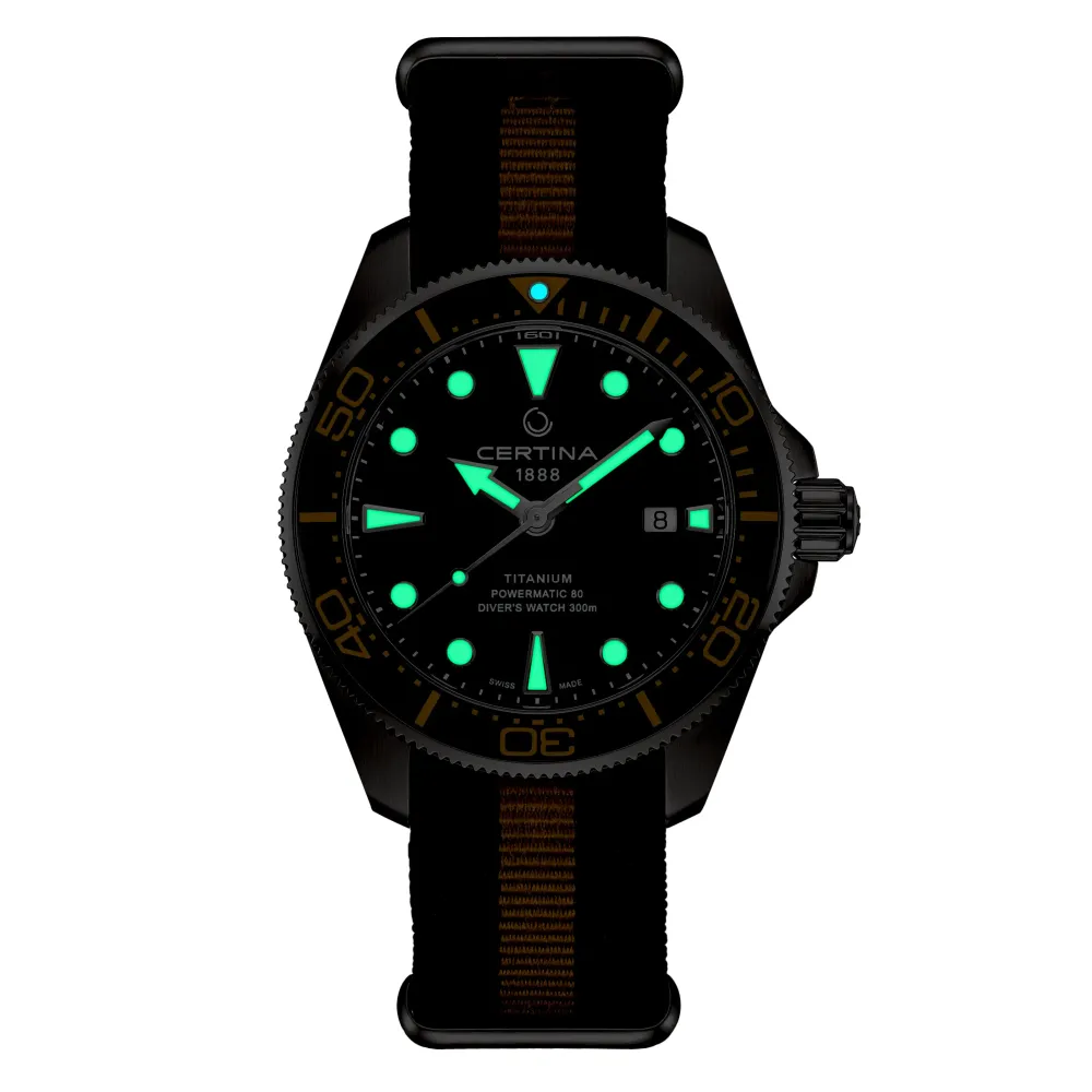 Certina ure Certina DS Action Diver 43mm Powermatic 80 C032.607.48.051.00 | Herreure Med Rem | Herreure I Titanium