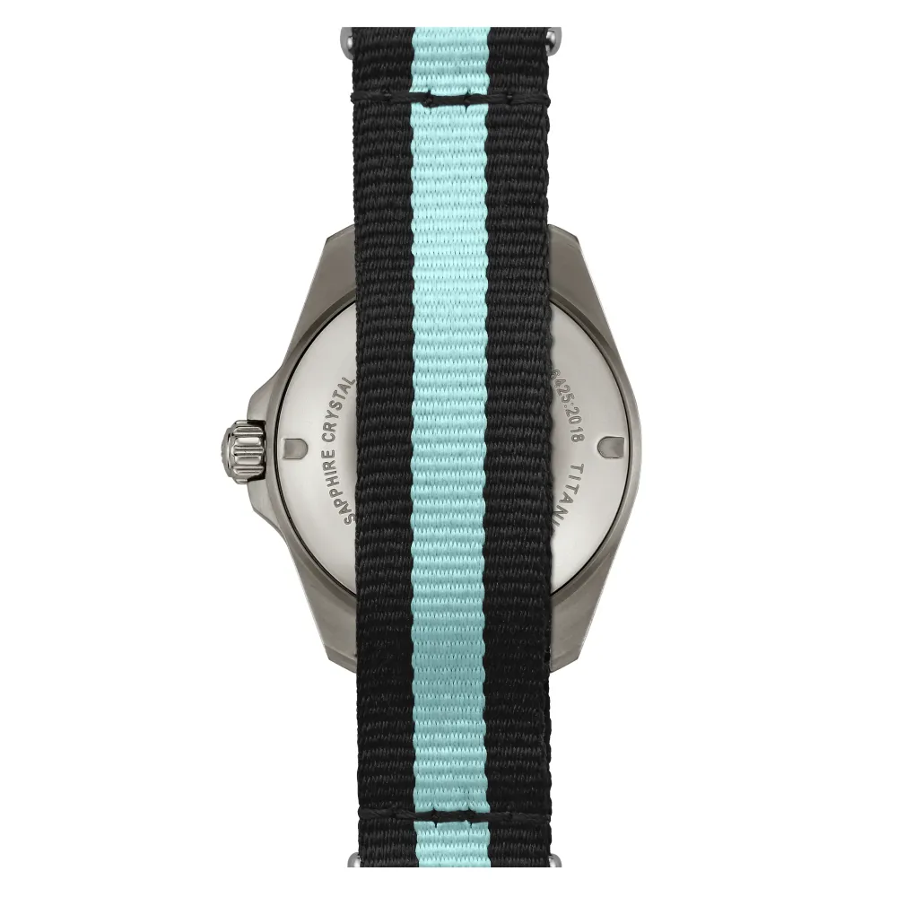Certina ure Certina DS Action Diver 38mm Powermatic 80 C032.807.48.081.00 | Herreure Med Lænke | Herreure I Titanium