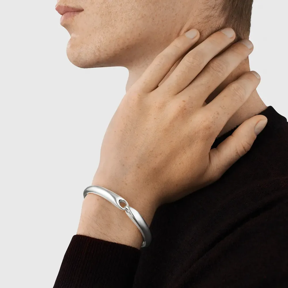 Georg Jensen Reflect armring 20001096 | Armbånd | Sølvsmykker