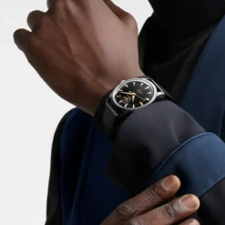 Longines Conquest Heritage 40mm L1.650.4.52.2 | Herreure Med Rem | Herreure I Stål