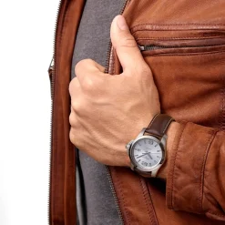 Longines Conquest 43mm L3.760.4.76.5 | Herreure I Stål