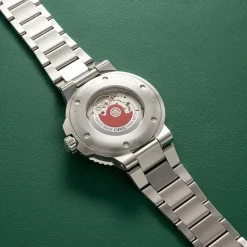 Oris ure Oris Aquis Date Bracenet 43,5mm 733 7730 4137MB | Herreure Med Lænke | Herreure I Stål