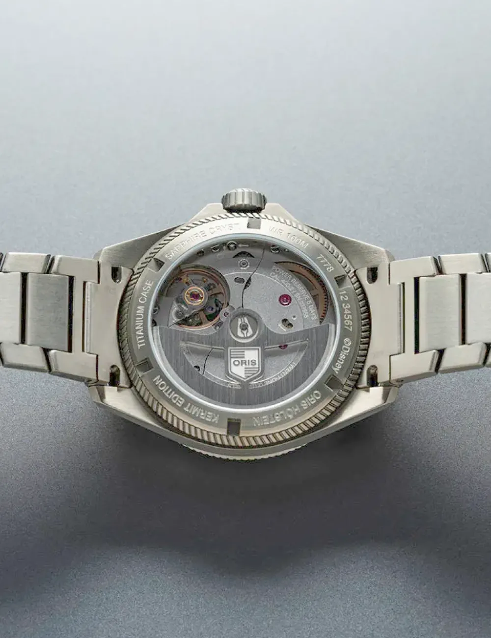 Oris ure Oris ProPilot X Kermit Edition 39mm 400 7778 7157MB | Herreure Med Lænke | Herreure I Titanium