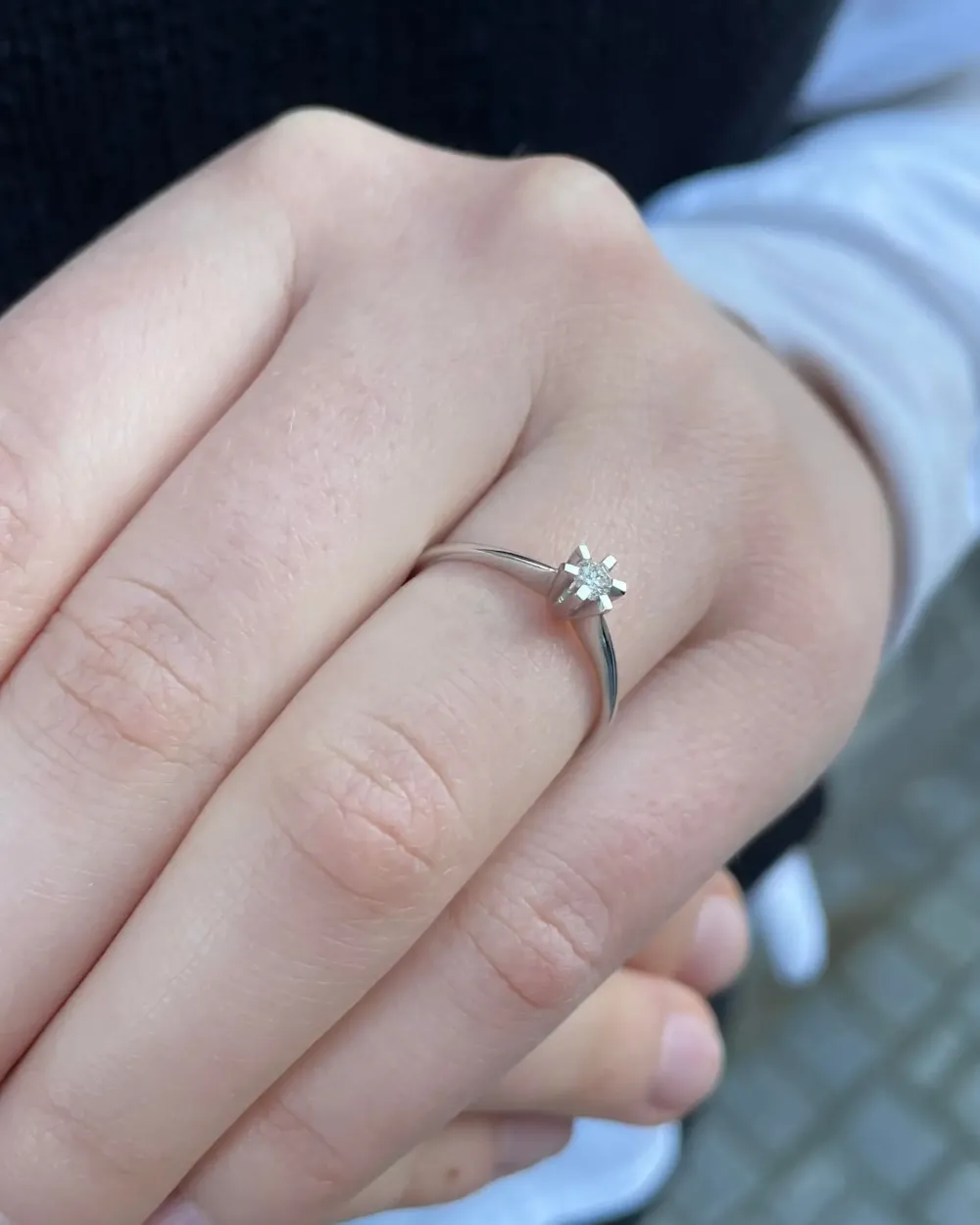 Jan Jørgensen smykker Jan Jørgensen Brillanz diamantring hvidguld 0,10 ct| Guldsmykker|Diamantringe