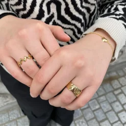Jane Kønig smykker Jane Kønig Bruised Heart ring BHR-SS23-G| Ringe|Forgyldte Sølvsmykker